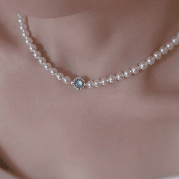 Imitation pearl necklace Blue Edge* Imitation pearl necklace for women Light luxury niche high-end stacking clavicle necklace