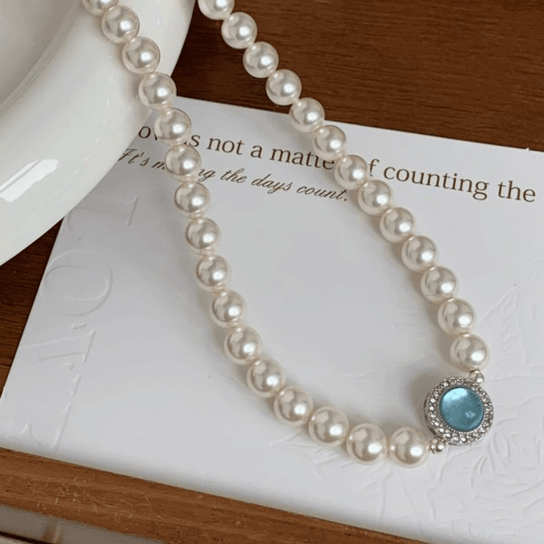Imitation pearl necklace Blue Edge* Imitation pearl necklace for women Light luxury niche high-end stacking clavicle necklace